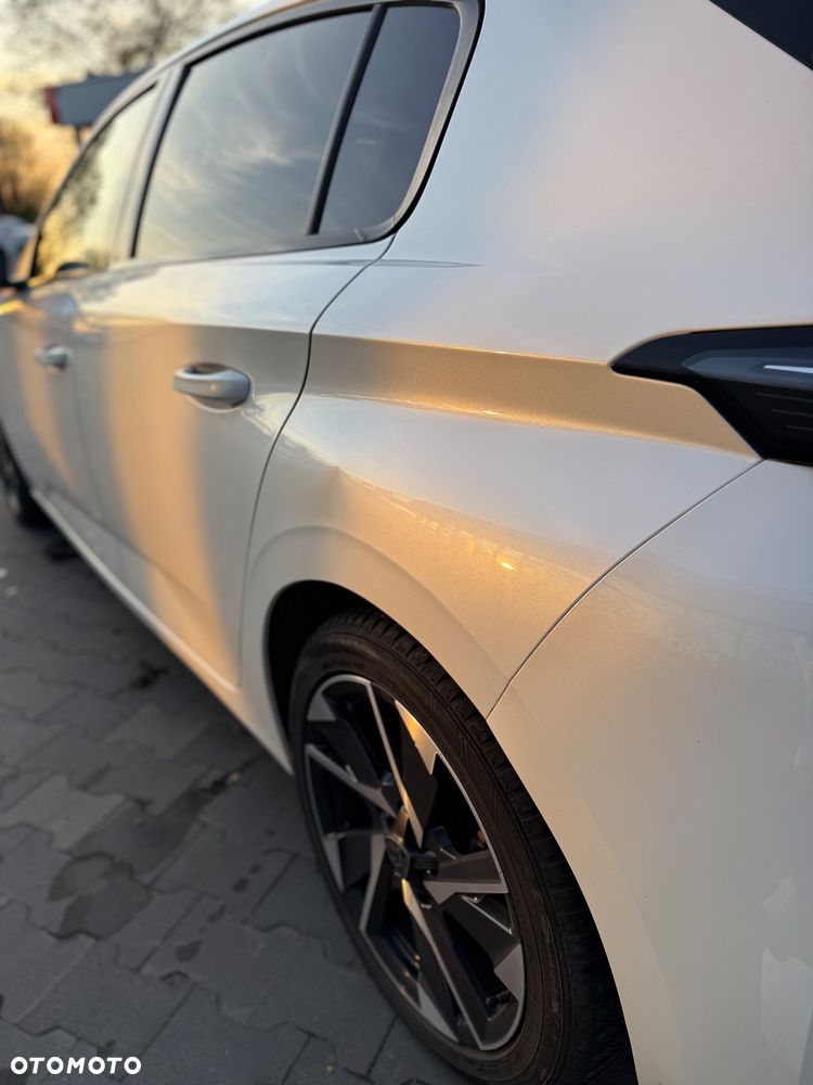 Peugeot 308 1.2 PureTech Allure S&S EAT8 - 19