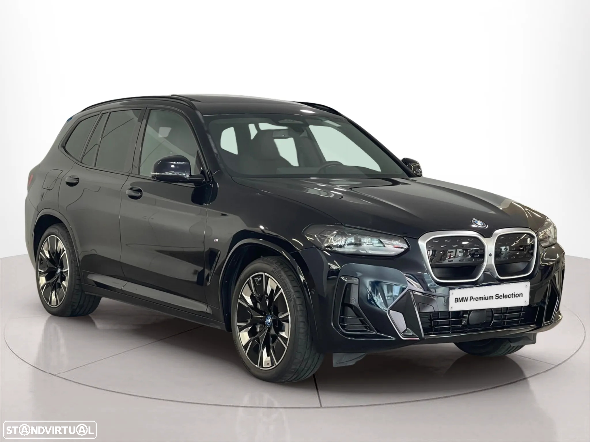 BMW iX3 M Sport Impressive - 10