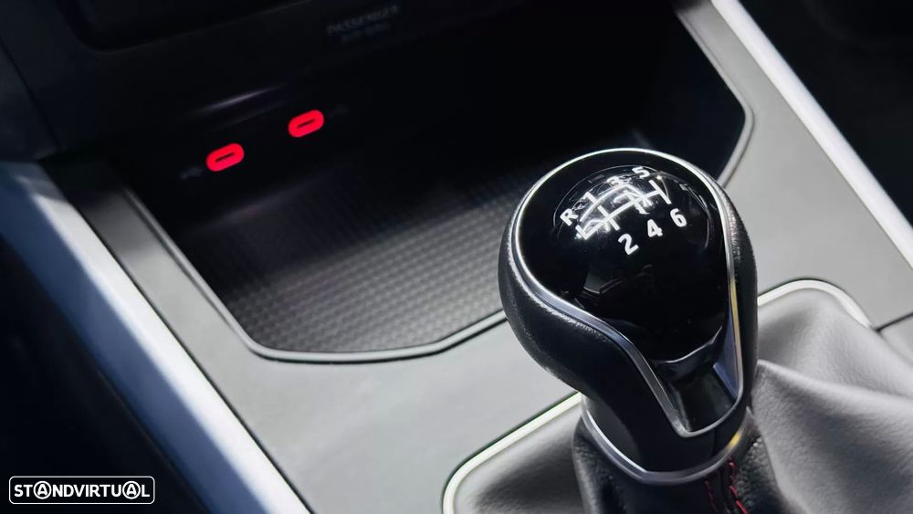 SEAT Arona 1.0 TSI FR - 39