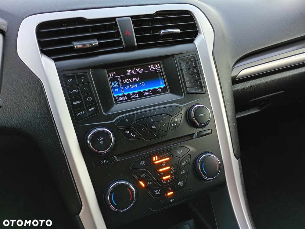Ford Mondeo 2.0 TDCi Titanium - 9