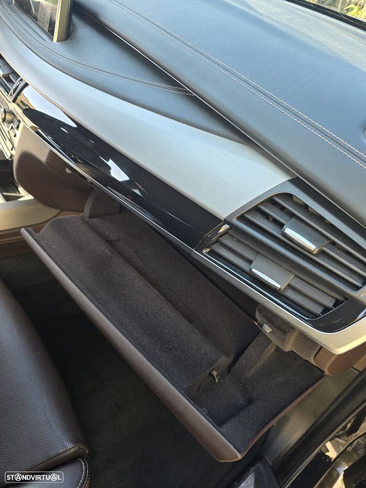 BMW X5 25 d sDrive Pack M - 7