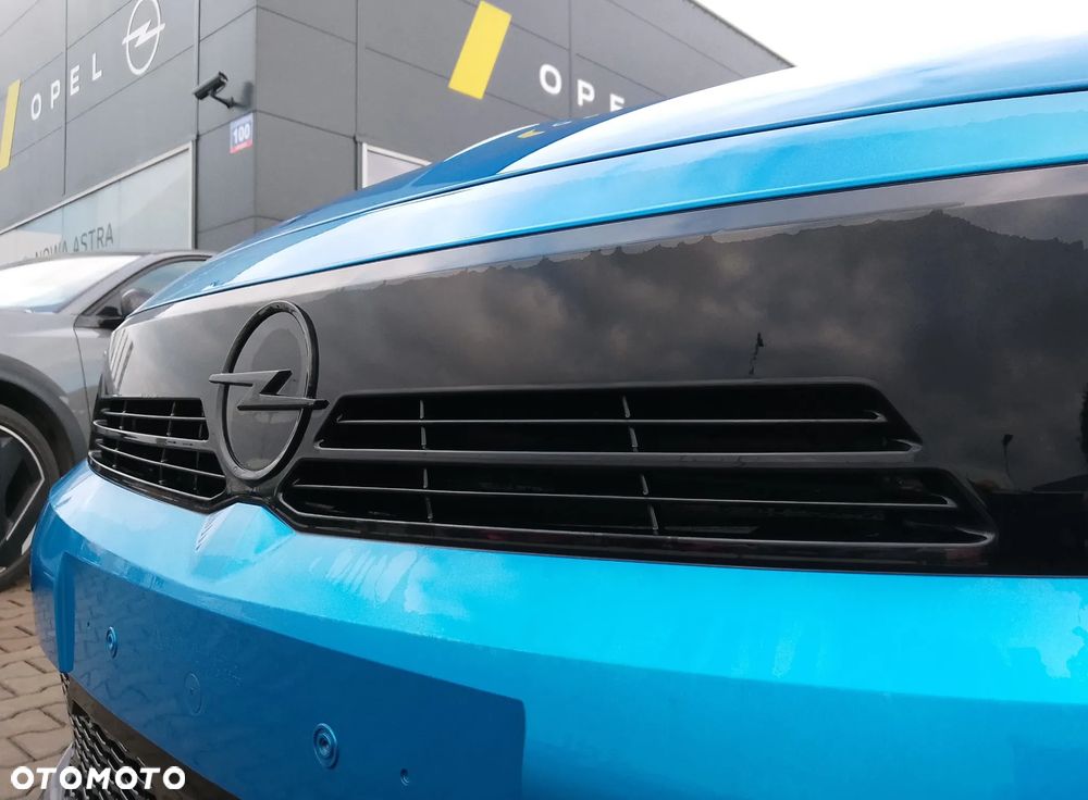 Opel Corsa 1.2 S&S - 12