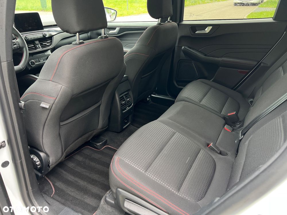 Ford Kuga 2.5 Duratec FHEV ST-LINE - 26