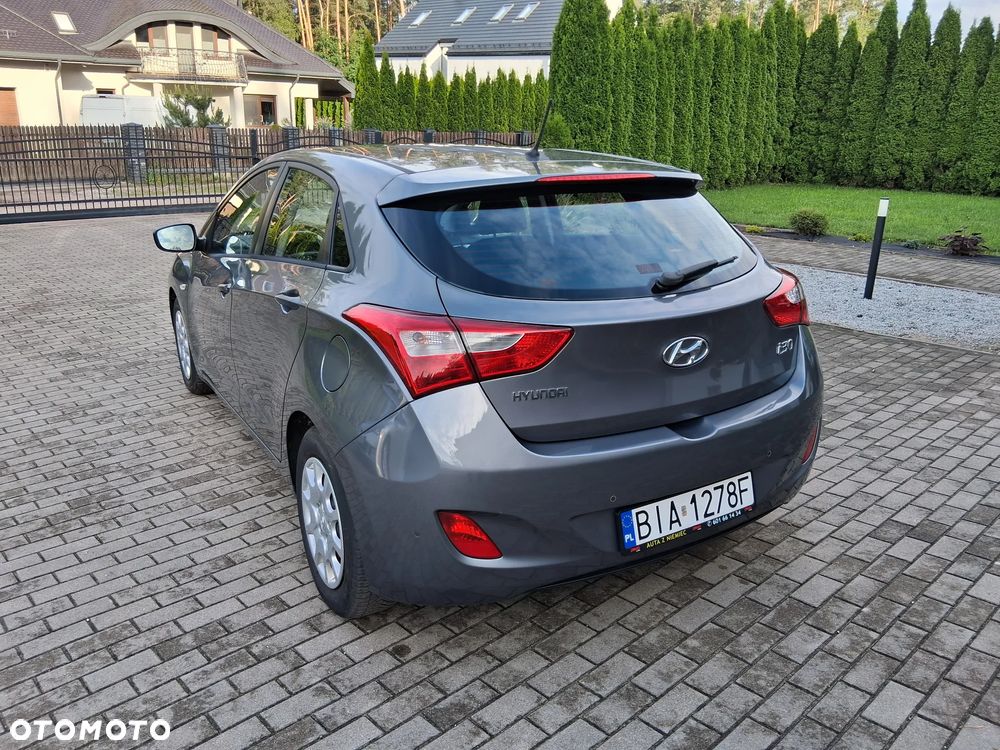Hyundai i30 1.4 Classic - 8