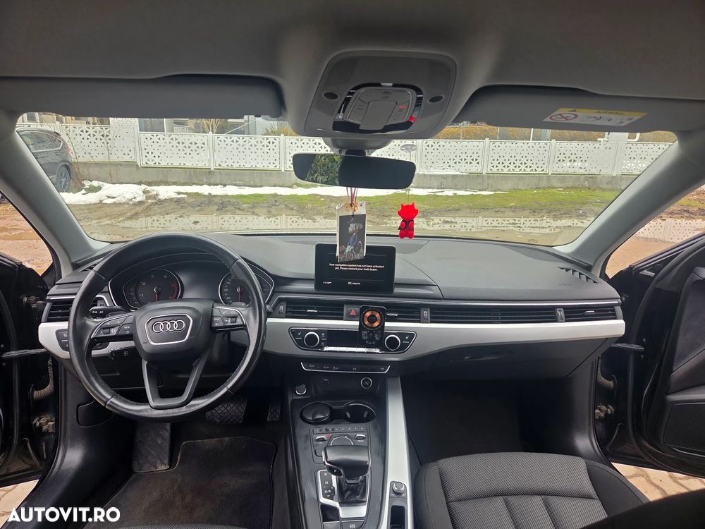 Audi A4 2.0 TDI S tronic Sport - 9