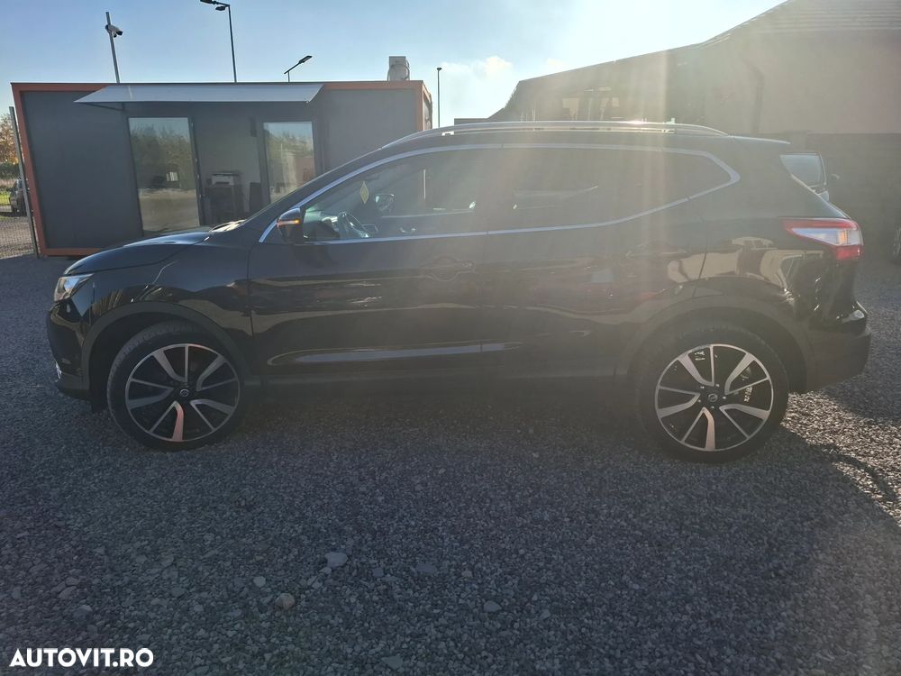 Nissan Qashqai 1.6 DCI Start/Stop Tekna - 17