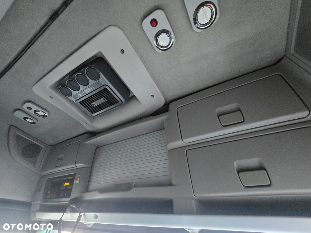 Renault MAGNUM DXI 520 EURO 5 - 28