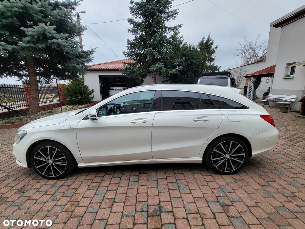 Mercedes-Benz CLA 200 - 14