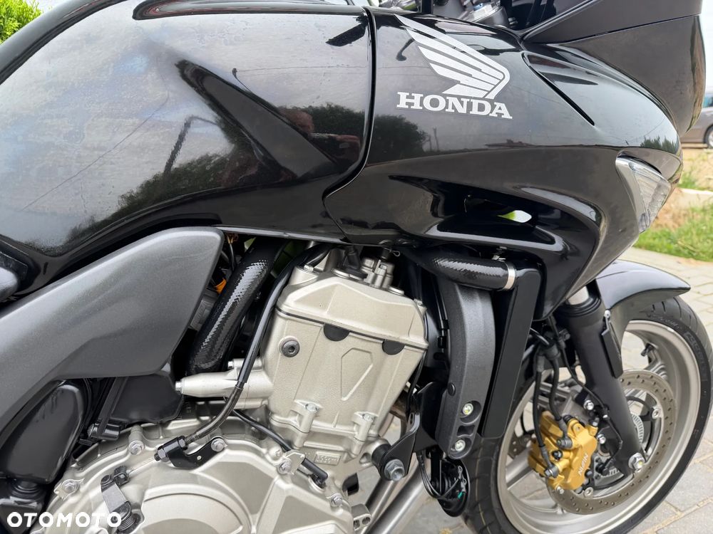 Honda CBF - 23