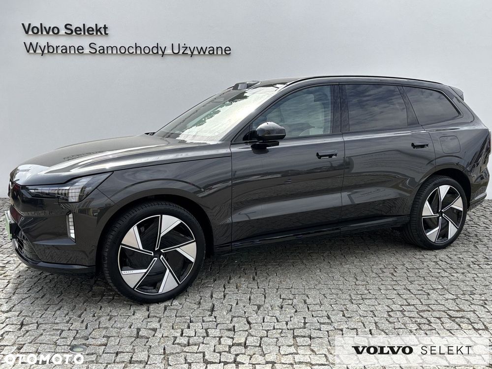 Volvo EX90 - 2