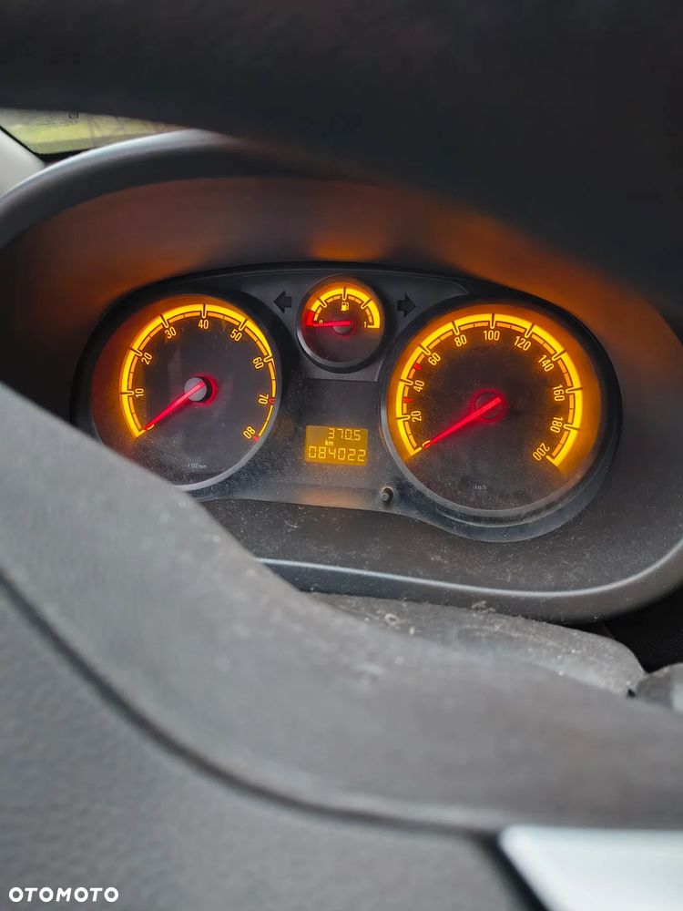 Opel Corsa 1.2 16V Essentia - 6