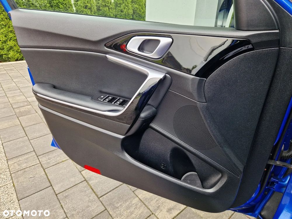 Kia XCeed 1.4 T-GDI OPF VISION - 34
