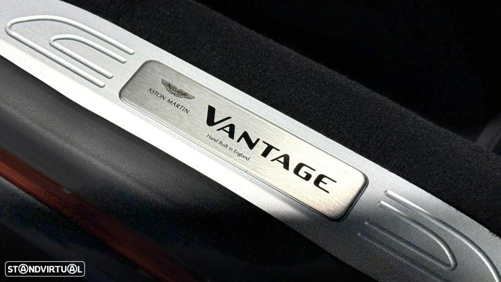 Aston Martin Vantage Coupe 4.0 Twin-Turbo V8 - 43