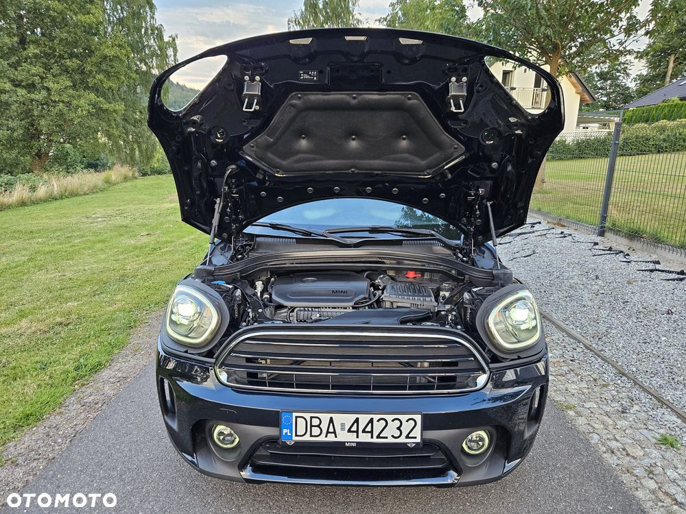 MINI Countryman Cooper Essential Trim - 11