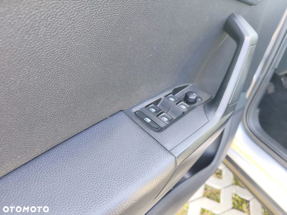 Seat Arona - 26