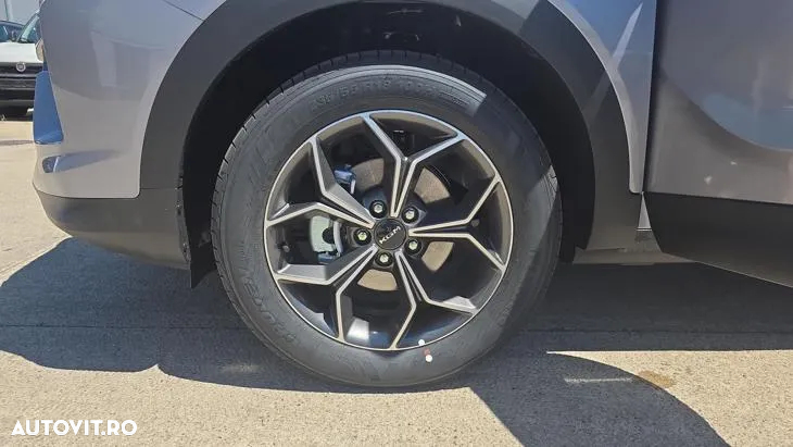 KG Mobility Korrando - 12