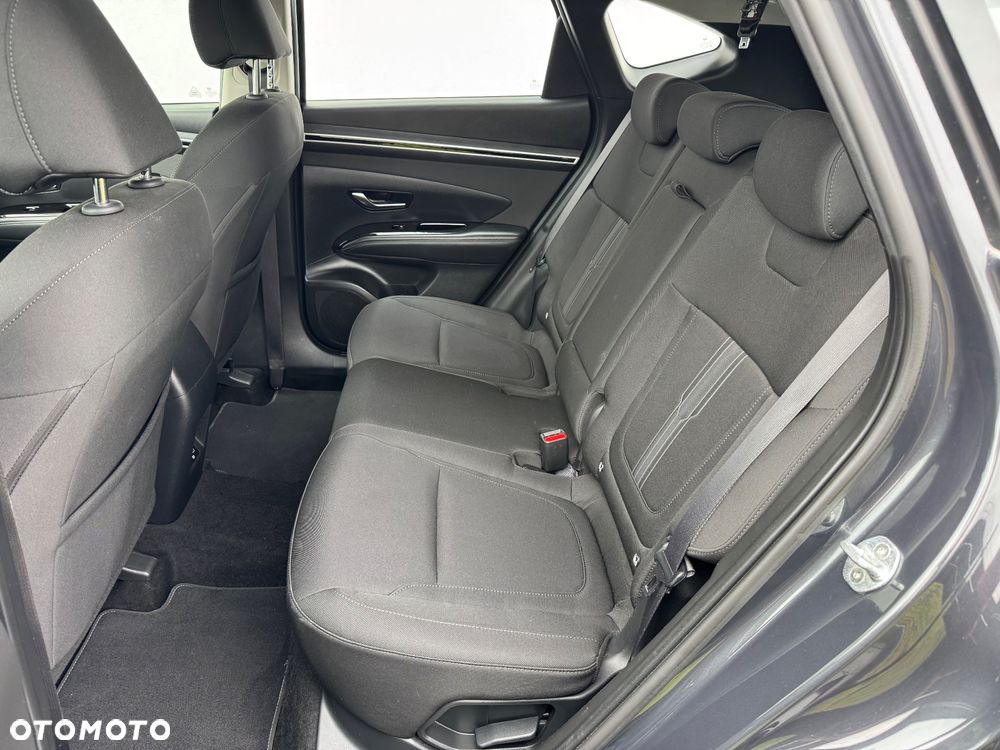 Hyundai Tucson 1.6 CRDi 48V-Hybrid 2WD DCT Select - 23