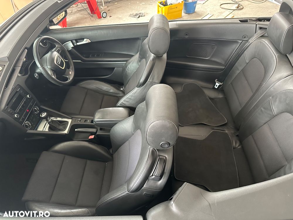 Audi A3 1.6 TDI DPF S line Sportpaket - 4