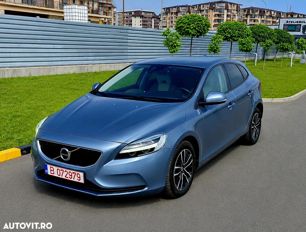 Volvo V40 T2 Aut. Inscription - 1