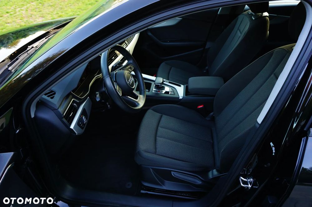 Audi A4 Limousine 35 TDI mHEV S tronic - 19