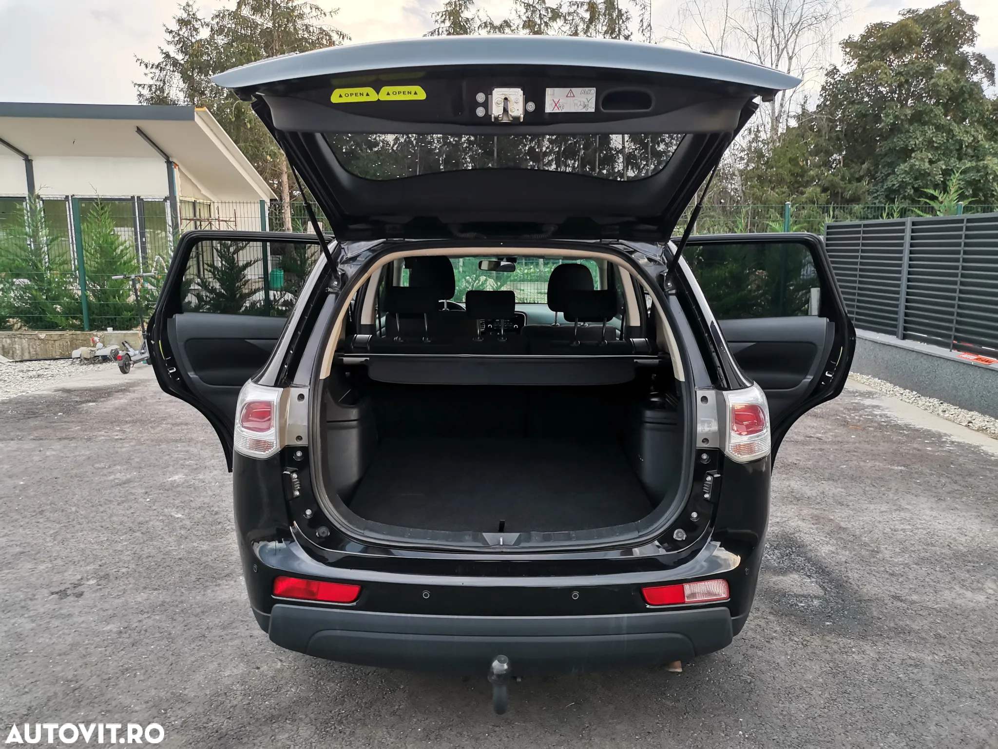 Mitsubishi Outlander 2.2 DI-D 2WD Plus - 7