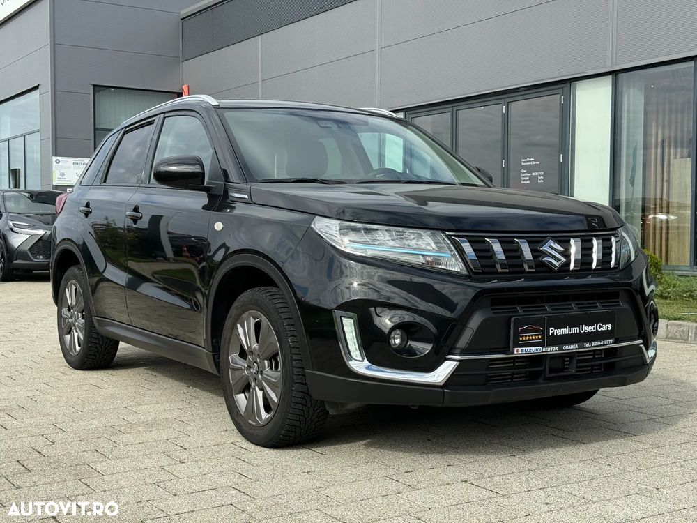 Suzuki Vitara 1.4 Boosterjet AllGrip MHEV Passion - 1