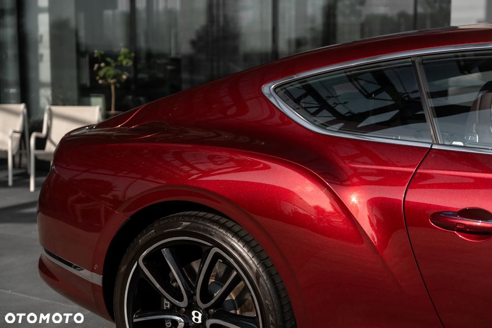 Bentley Continental GT - 8