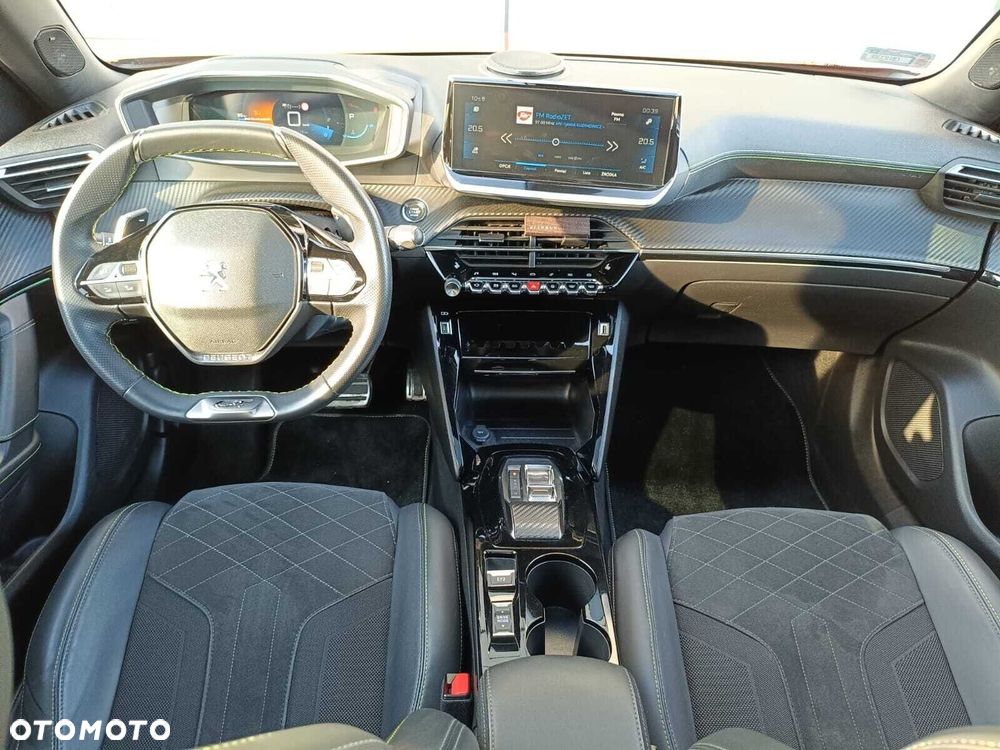 Peugeot 2008 1.2 PureTech GT Pack S&S EAT8 - 10