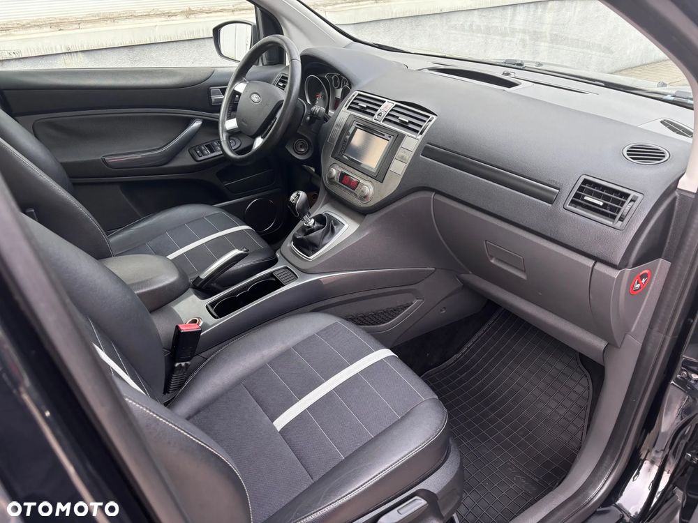 Ford Kuga 2.0 TDCi Titanium - 9