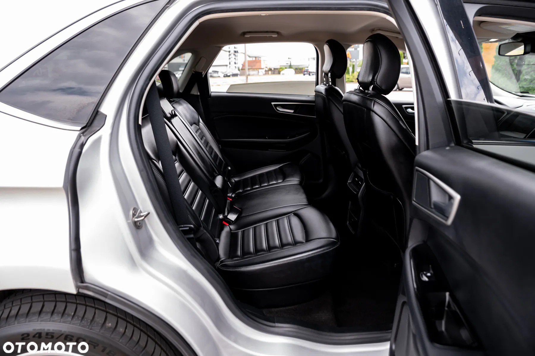 Ford Edge - 23