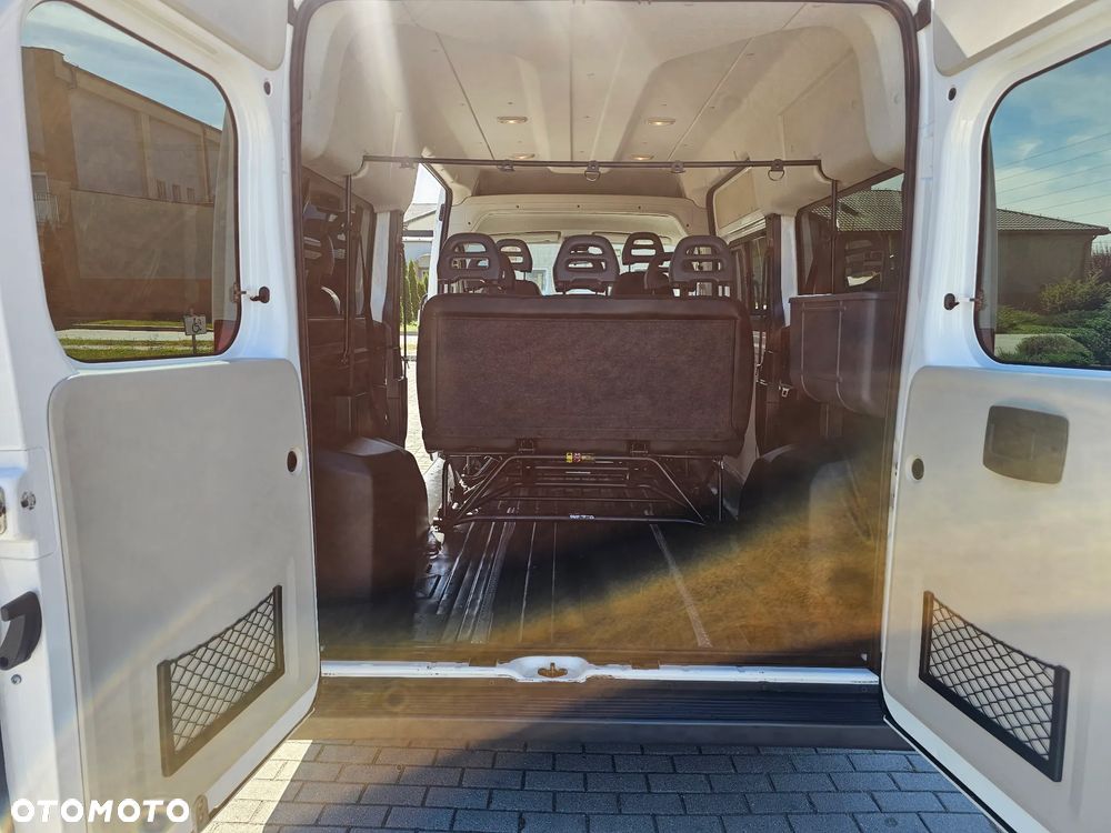 Peugeot Boxer HDi 333 L2H2 Active - 15