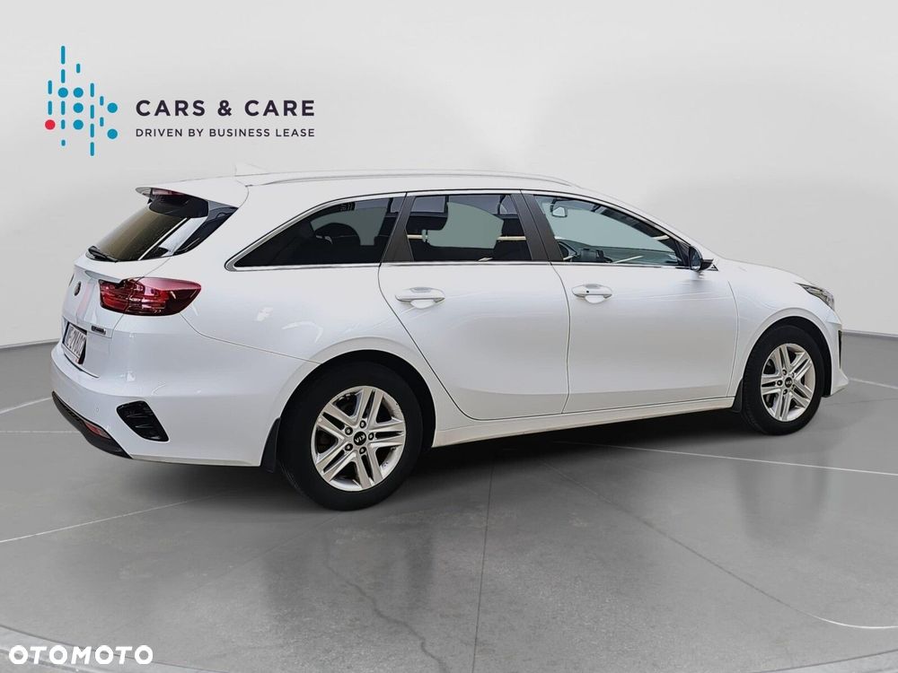 Kia Ceed 1.6 CRDi SCR L - 29