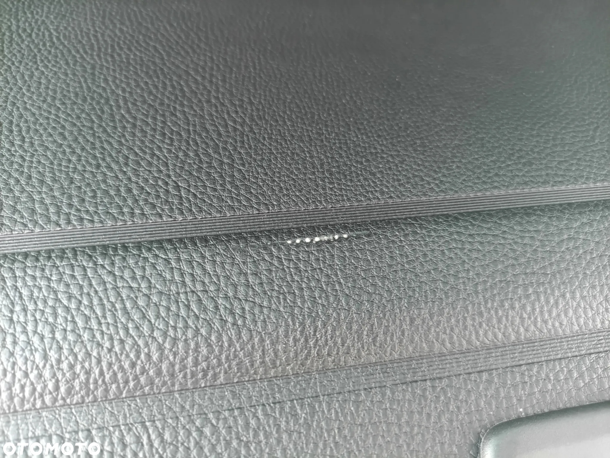 Volkswagen Passat - 36