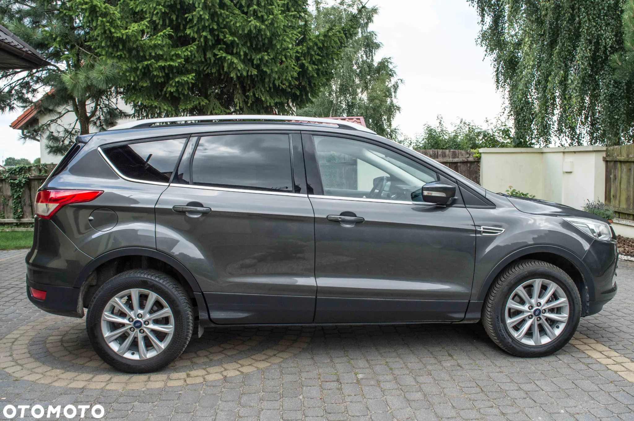 Ford Kuga 2.0 TDCi 4x4 Titanium - 13