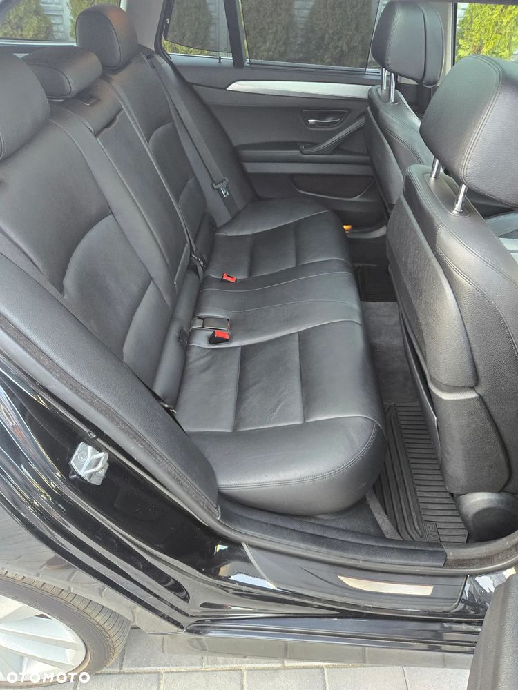 BMW Seria 5 535d - 26
