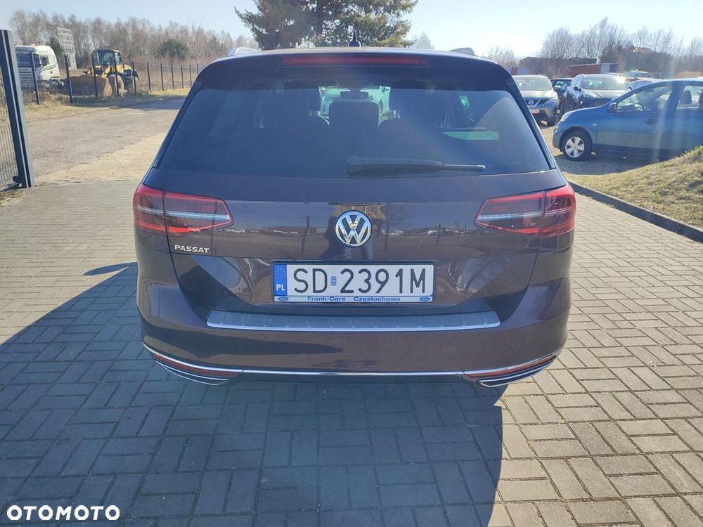 Volkswagen Passat 2.0 TDI SCR 4Motion DDG Highline - 5