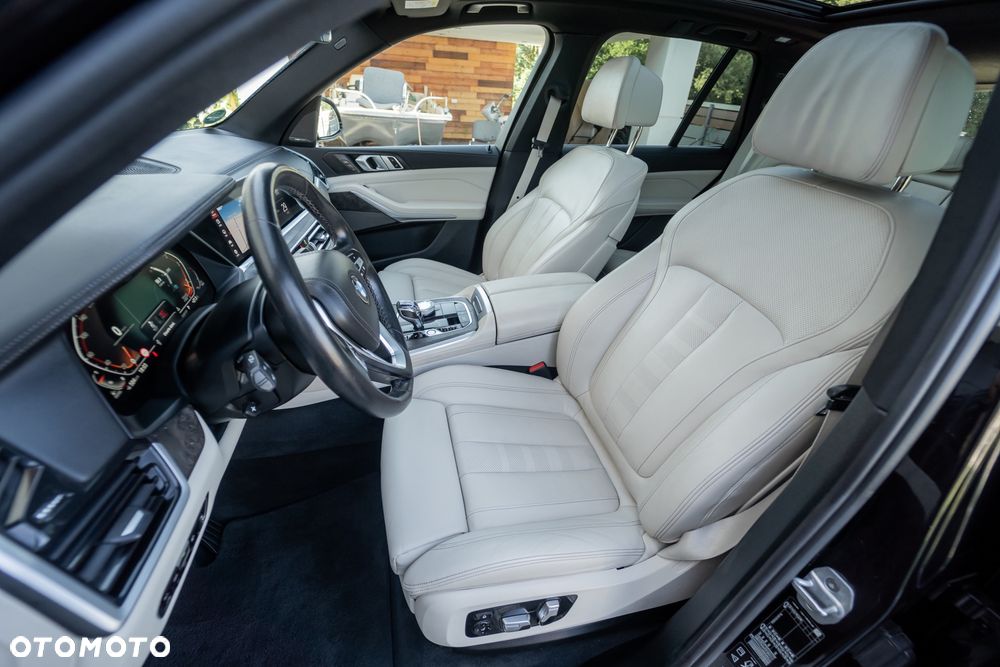 BMW X5 xDrive30d xLine - 12