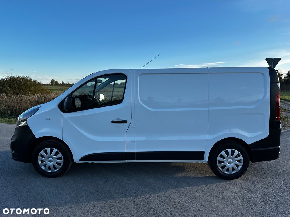 Opel Vivaro - 8