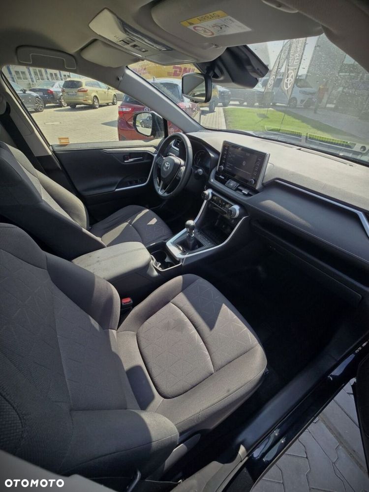 Toyota RAV4 - 20