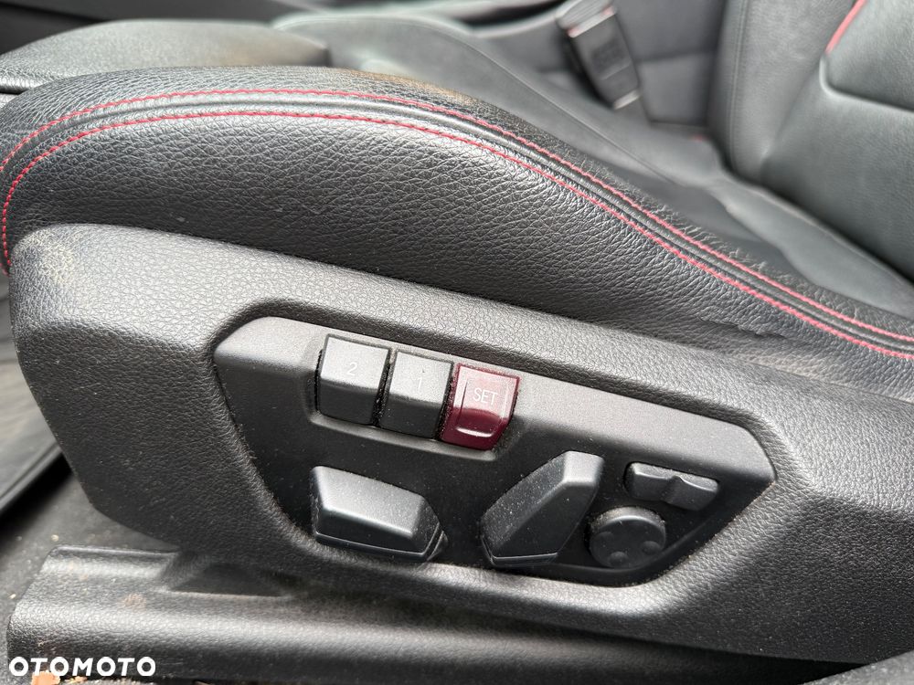 BMW Seria 3 328i - 16