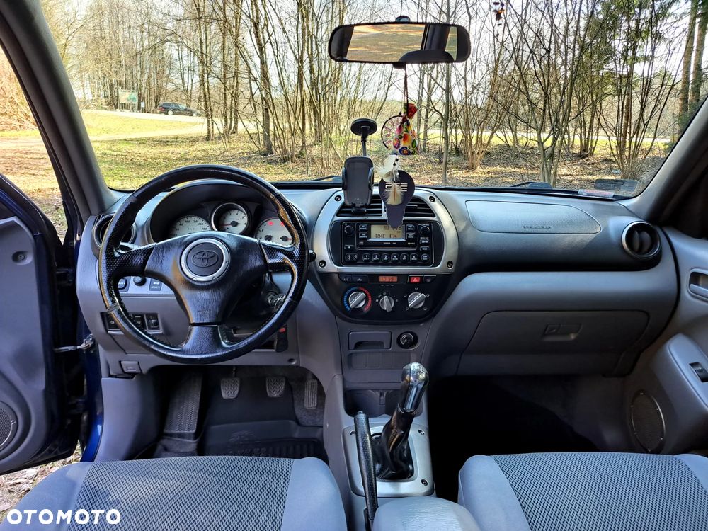 Toyota RAV4 D-4D 4x4 Executive - 11