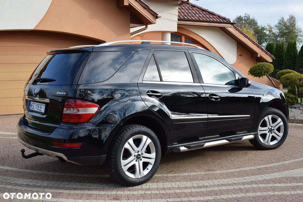 Mercedes-Benz ML - 18