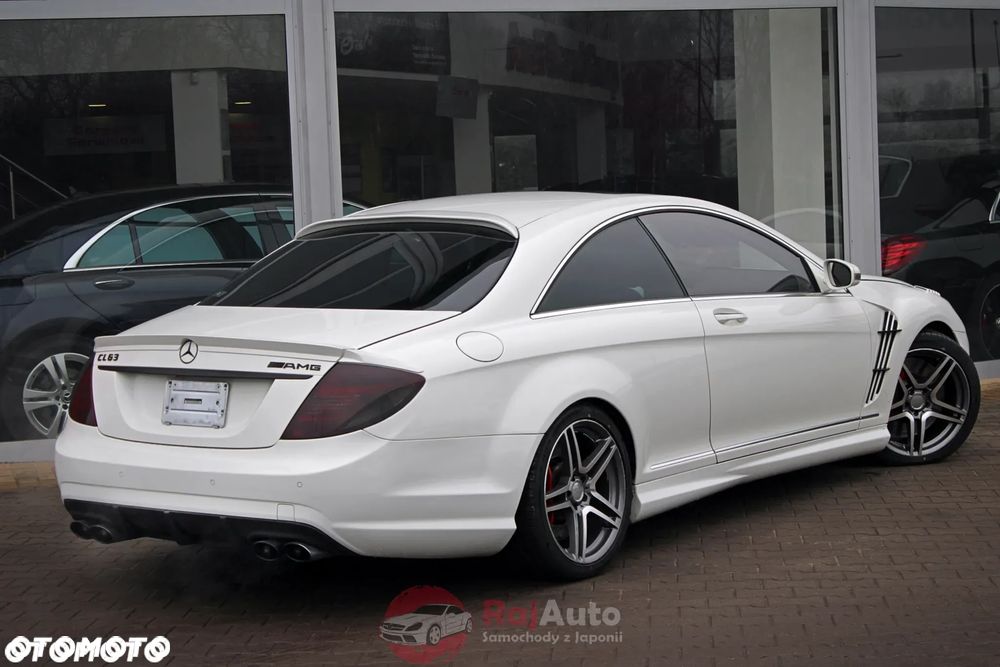 Mercedes-Benz CL 63 AMG 7G-TRONIC - 3