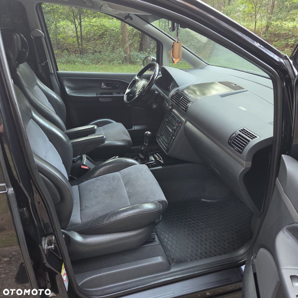 Volkswagen Sharan 2.0 TDI Highline - 30