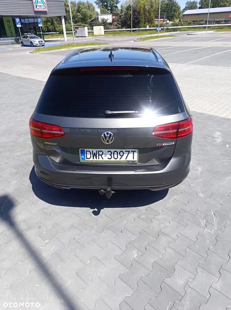 Volkswagen Passat - 6