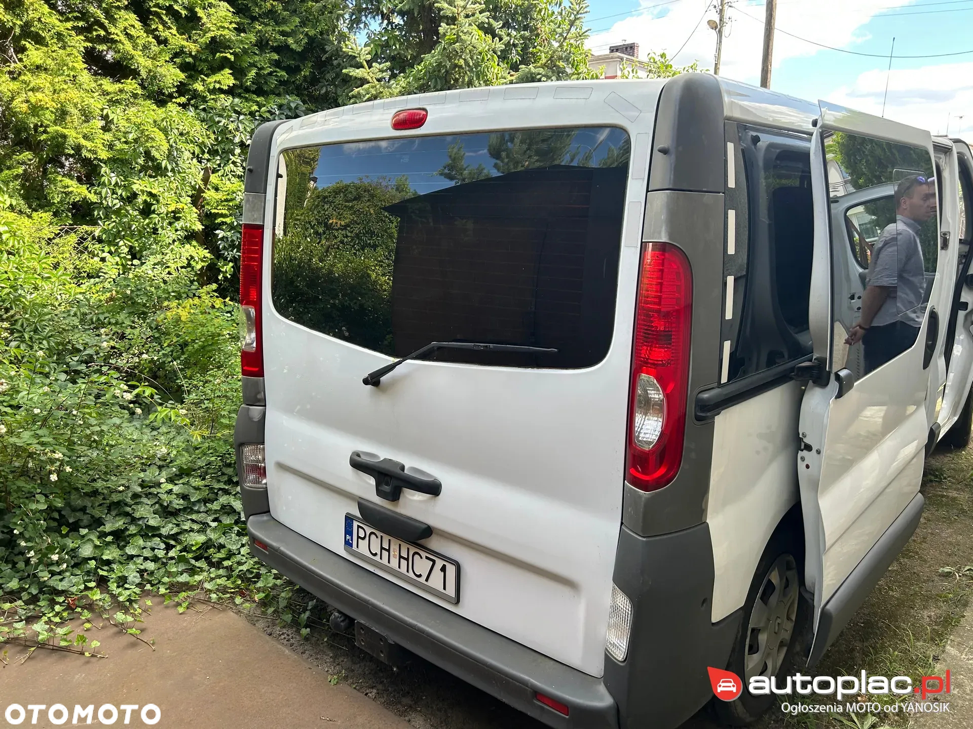 Renault Trafic - 32