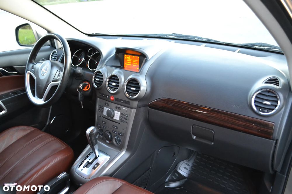 Opel Antara - 18