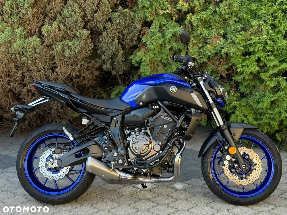 Yamaha MT - 2