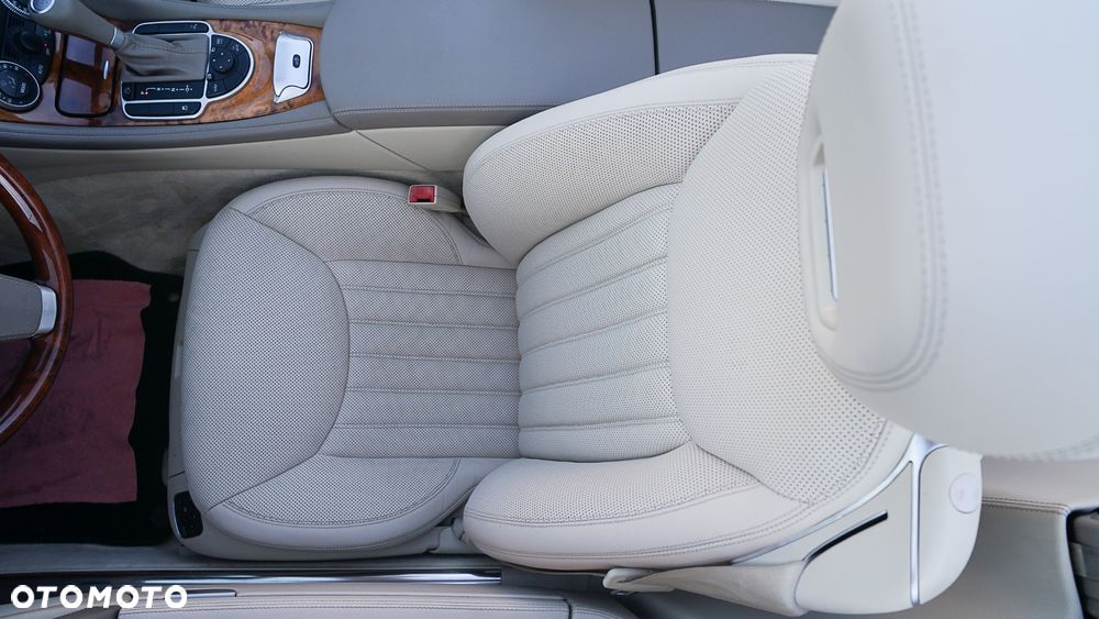 Mercedes-Benz SL - 17