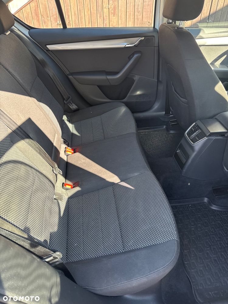Skoda Octavia 1.6 TDI Ambition - 13